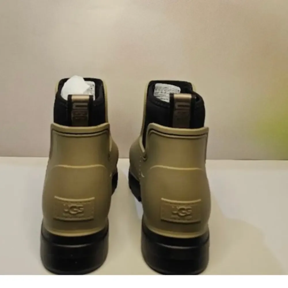 UGG greenish khaki and Black rain Boots - Picture 5 of 7